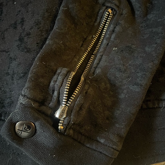 Sullen Hoodie - Picture 3 of 6